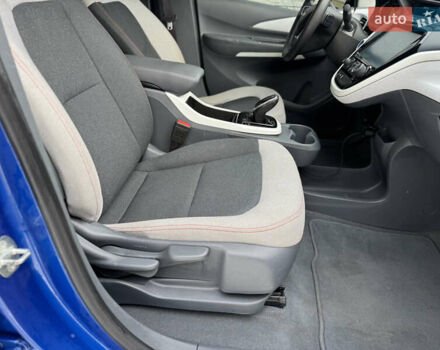 Синій Шевроле Bolt EV, об'ємом двигуна 0 л та пробігом 69 тис. км за 11900 $, фото 36 на Automoto.ua