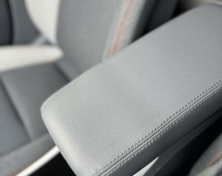 Синій Шевроле Bolt EV, об'ємом двигуна 0 л та пробігом 69 тис. км за 11900 $, фото 62 на Automoto.ua