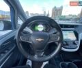 Синий Шевроле Bolt EV, объемом двигателя 0 л и пробегом 91 тыс. км за 12499 $, фото 20 на Automoto.ua