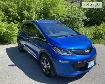 Синий Шевроле Bolt EV, объемом двигателя 0 л и пробегом 175 тыс. км за 14999 $, фото 2 на Automoto.ua