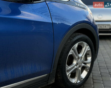 Синий Шевроле Bolt EV, объемом двигателя 0 л и пробегом 125 тыс. км за 13500 $, фото 16 на Automoto.ua
