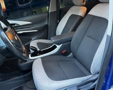 Шевроле Bolt EV 2018 в Запорожье на Automoto.ua Синий Шевроле Bolt EV, объемом двигателя 0 л и пробегом 130 тыс. км за 14200 $, фото 8 на Automoto.ua