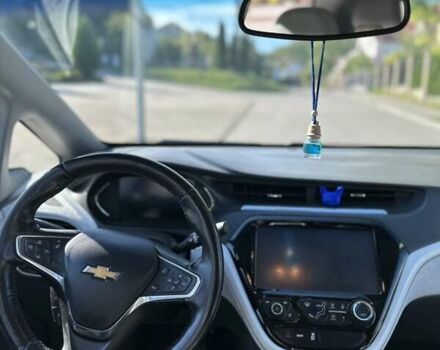 Синий Шевроле Bolt EV, объемом двигателя 0 л и пробегом 45 тыс. км за 16000 $, фото 12 на Automoto.ua