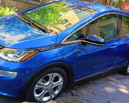 Синий Шевроле Bolt EV, объемом двигателя 0 л и пробегом 135 тыс. км за 12900 $, фото 4 на Automoto.ua