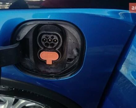 Синий Шевроле Bolt EV, объемом двигателя 0 л и пробегом 135 тыс. км за 12900 $, фото 2 на Automoto.ua