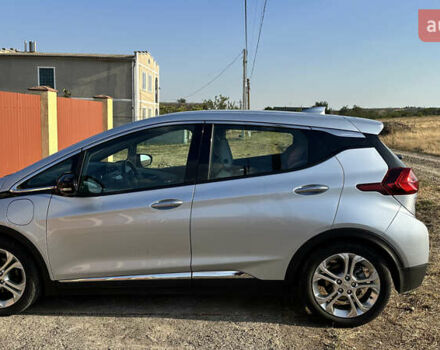 Синий Шевроле Bolt EV, объемом двигателя 0 л и пробегом 53 тыс. км за 17000 $, фото 4 на Automoto.ua