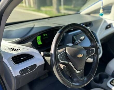 Синий Шевроле Bolt EV, объемом двигателя 0 л и пробегом 45 тыс. км за 16000 $, фото 13 на Automoto.ua