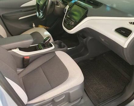 Синий Шевроле Bolt EV, объемом двигателя 0 л и пробегом 53 тыс. км за 17000 $, фото 8 на Automoto.ua
