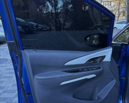 Шевроле Bolt EV 2018 в Запорожье на Automoto.ua Синий Шевроле Bolt EV, объемом двигателя 0 л и пробегом 130 тыс. км за 14200 $, фото 7 на Automoto.ua