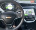 Синий Шевроле Bolt EV, объемом двигателя 0 л и пробегом 62 тыс. км за 15999 $, фото 16 на Automoto.ua