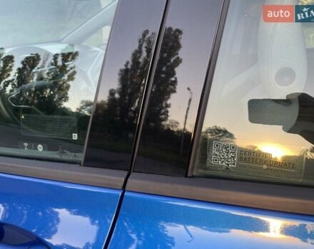 Синий Шевроле Bolt EV, объемом двигателя 0 л и пробегом 62 тыс. км за 15999 $, фото 27 на Automoto.ua