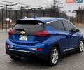 Синий Шевроле Bolt EV, объемом двигателя 0 л и пробегом 101 тыс. км за 14200 $, фото 2 на Automoto.ua