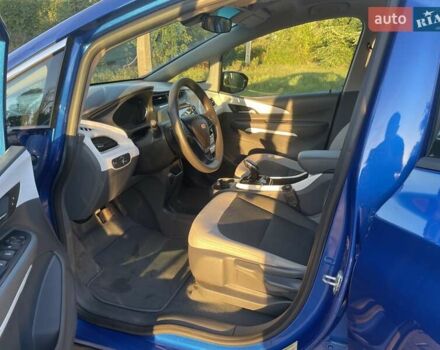 Синий Шевроле Bolt EV, объемом двигателя 0 л и пробегом 62 тыс. км за 15999 $, фото 20 на Automoto.ua