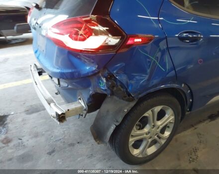 Синий Шевроле Bolt EV, объемом двигателя 0 л и пробегом 46 тыс. км за 10200 $, фото 9 на Automoto.ua