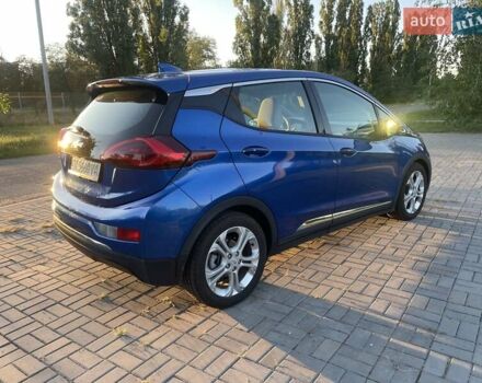 Синий Шевроле Bolt EV, объемом двигателя 0 л и пробегом 62 тыс. км за 15999 $, фото 7 на Automoto.ua