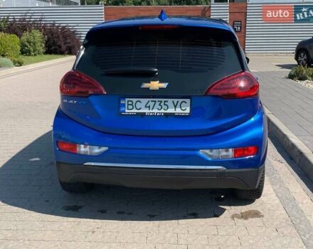 Синий Шевроле Bolt EV, объемом двигателя 0 л и пробегом 67 тыс. км за 16300 $, фото 4 на Automoto.ua