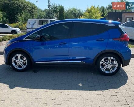 Синий Шевроле Bolt EV, объемом двигателя 0 л и пробегом 67 тыс. км за 16300 $, фото 5 на Automoto.ua