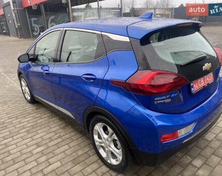 Синий Шевроле Bolt EV, объемом двигателя 0 л и пробегом 82 тыс. км за 15500 $, фото 6 на Automoto.ua