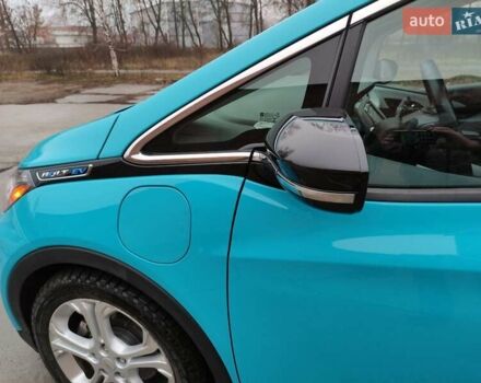 Синий Шевроле Bolt EV, объемом двигателя 0 л и пробегом 49 тыс. км за 16550 $, фото 10 на Automoto.ua