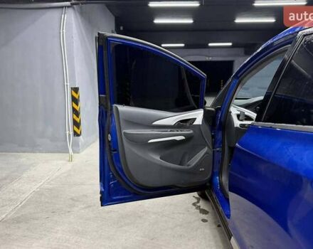 Синий Шевроле Bolt EV, объемом двигателя 0 л и пробегом 63 тыс. км за 17300 $, фото 6 на Automoto.ua