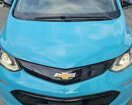Синий Шевроле Bolt EV, объемом двигателя 0 л и пробегом 60 тыс. км за 16000 $, фото 4 на Automoto.ua