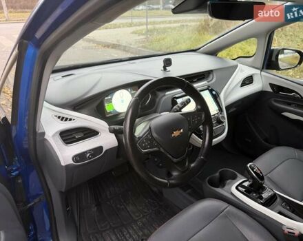 Синий Шевроле Bolt EV, объемом двигателя 0 л и пробегом 146 тыс. км за 15900 $, фото 12 на Automoto.ua