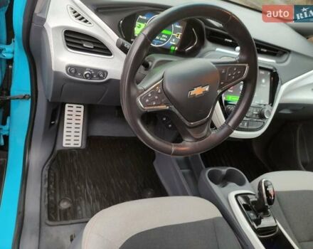 Синий Шевроле Bolt EV, объемом двигателя 0 л и пробегом 49 тыс. км за 16550 $, фото 70 на Automoto.ua