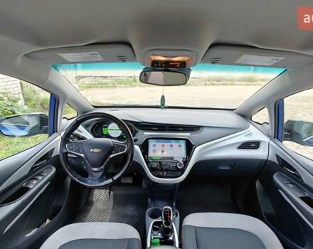 Синий Шевроле Bolt EV, объемом двигателя 0 л и пробегом 93 тыс. км за 16100 $, фото 7 на Automoto.ua