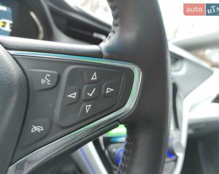 Синий Шевроле Bolt EV, объемом двигателя 0 л и пробегом 49 тыс. км за 16550 $, фото 64 на Automoto.ua