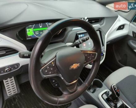 Синий Шевроле Bolt EV, объемом двигателя 0 л и пробегом 49 тыс. км за 16550 $, фото 80 на Automoto.ua