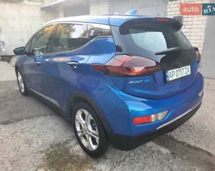 Синий Шевроле Bolt EV, объемом двигателя 0 л и пробегом 82 тыс. км за 15200 $, фото 3 на Automoto.ua