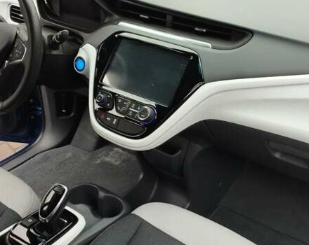 Синий Шевроле Bolt EV, объемом двигателя 0 л и пробегом 14 тыс. км за 19900 $, фото 13 на Automoto.ua