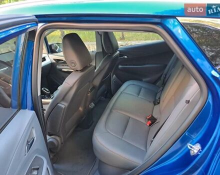 Синий Шевроле Bolt EV, объемом двигателя 0 л и пробегом 7 тыс. км за 16900 $, фото 1 на Automoto.ua