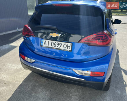Синий Шевроле Bolt EV, объемом двигателя 0 л и пробегом 87 тыс. км за 18690 $, фото 4 на Automoto.ua