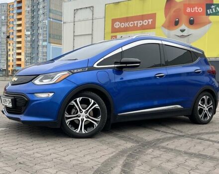 Синий Шевроле Bolt EV, объемом двигателя 0 л и пробегом 83 тыс. км за 20700 $, фото 3 на Automoto.ua