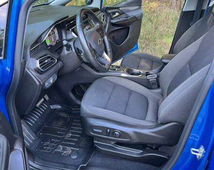 Синий Шевроле Bolt EV, объемом двигателя 0 л и пробегом 35 тыс. км за 17800 $, фото 18 на Automoto.ua