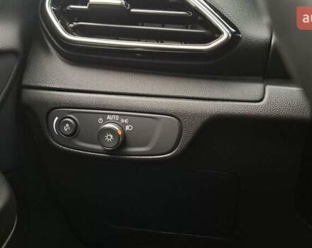 Синий Шевроле Bolt EV, объемом двигателя 0 л и пробегом 16 тыс. км за 20999 $, фото 41 на Automoto.ua