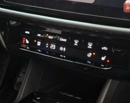 Синий Шевроле Bolt EV, объемом двигателя 0 л и пробегом 16 тыс. км за 20999 $, фото 37 на Automoto.ua