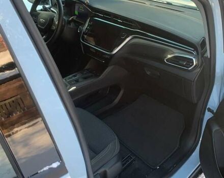 Синий Шевроле Bolt EV, объемом двигателя 0 л и пробегом 22 тыс. км за 18700 $, фото 10 на Automoto.ua