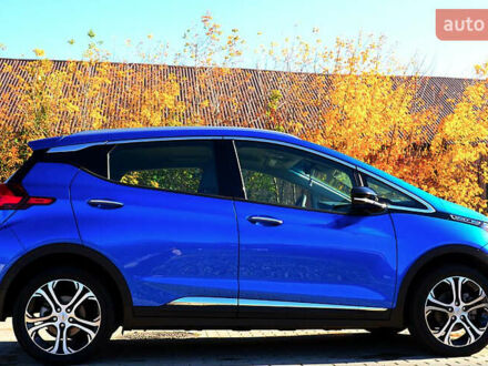 Шевроле Bolt EV 2017 в Тернополе на Automoto.ua Синий Шевроле Bolt EV, объемом двигателя 0 л и пробегом 102 тыс. км за 18500 $, фото 1 на Automoto.ua