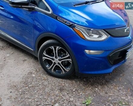 Синий Шевроле Bolt EV, объемом двигателя 0 л и пробегом 186 тыс. км за 14200 $, фото 1 на Automoto.ua