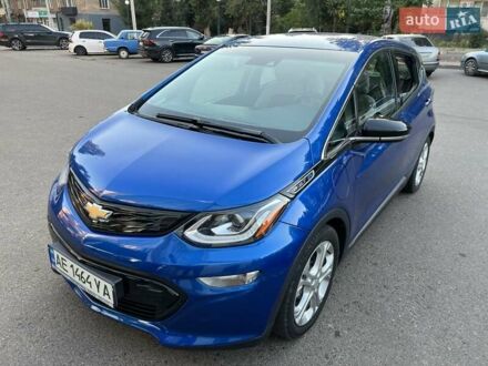 Шевроле Bolt EV 2020 в Кривом Роге на Automoto.ua Синий Шевроле Bolt EV, объемом двигателя 0 л и пробегом 28 тыс. км за 16800 $, фото 1 на Automoto.ua