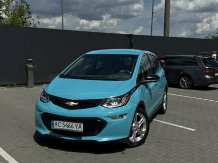 Синий Шевроле Bolt EV, объемом двигателя 0 л и пробегом 105 тыс. км за 16000 $, фото 1 на Automoto.ua