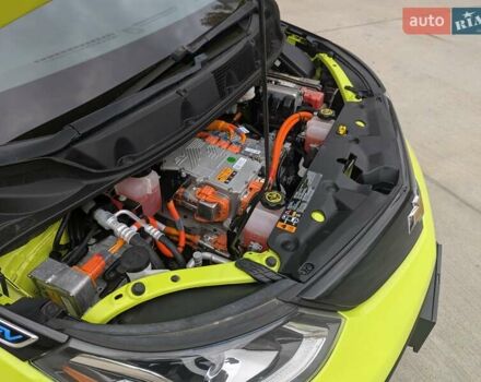 Зеленый Шевроле Bolt EV, объемом двигателя 0 л и пробегом 80 тыс. км за 17300 $, фото 12 на Automoto.ua