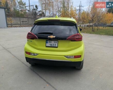 Зеленый Шевроле Bolt EV, объемом двигателя 0 л и пробегом 80 тыс. км за 17300 $, фото 3 на Automoto.ua