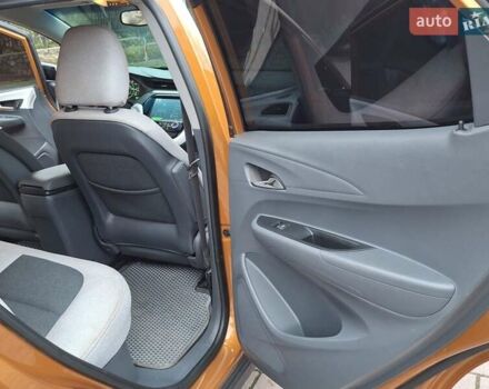 Помаранчевий Шевроле Bolt EV, об'ємом двигуна 0 л та пробігом 77 тис. км за 13900 $, фото 45 на Automoto.ua