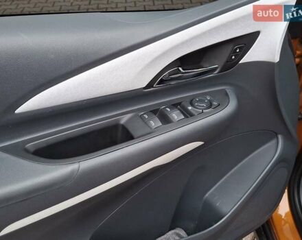 Помаранчевий Шевроле Bolt EV, об'ємом двигуна 0 л та пробігом 77 тис. км за 13900 $, фото 34 на Automoto.ua