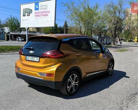 Оранжевый Шевроле Bolt EV, объемом двигателя 0 л и пробегом 99 тыс. км за 14498 $, фото 4 на Automoto.ua