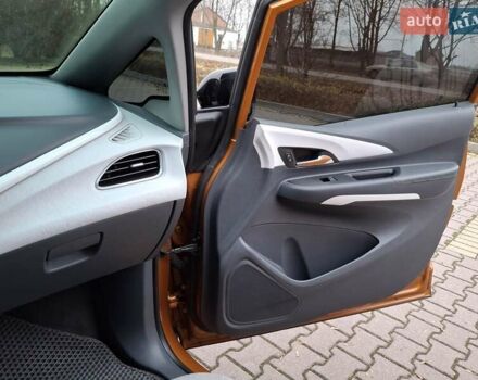 Помаранчевий Шевроле Bolt EV, об'ємом двигуна 0 л та пробігом 77 тис. км за 13900 $, фото 50 на Automoto.ua