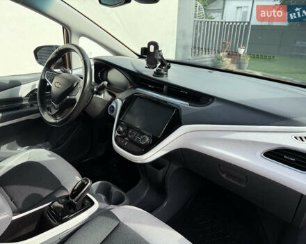 Помаранчевий Шевроле Bolt EV, об'ємом двигуна 0 л та пробігом 110 тис. км за 12950 $, фото 9 на Automoto.ua